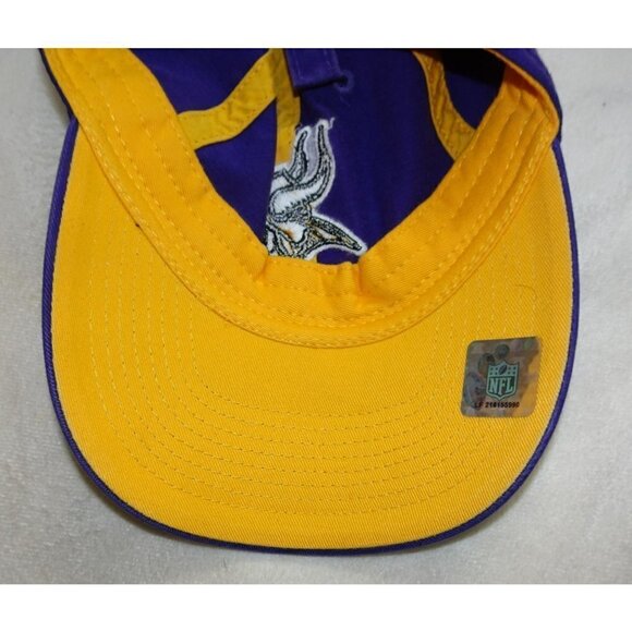 NFL Minnesota Vikings Reebok Purple Cap Hat Size Adult w/ Snap Strap - Picture 2 of 5